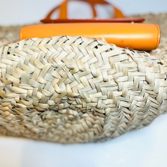 Dolce & Gabbana Kendra Straw Tote - Picture 9 of 9